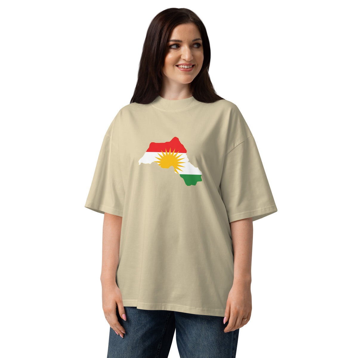 T-shirt Oversize con Stampa Mappa e Bandiera del Kurdistan | Cotone Biologico – Texture in cotone premium